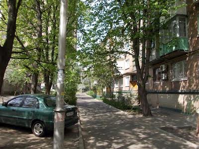 квартира за адресою Михайла Бойчука вул. (Кіквідзе), 34