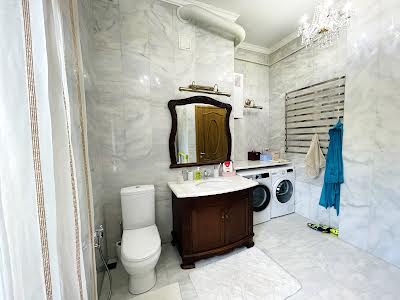 квартира за адресою Михайла Бойчука вул. (Кіквідзе), 3