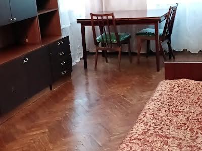 квартира за адресою Дегтярівська вул., 10