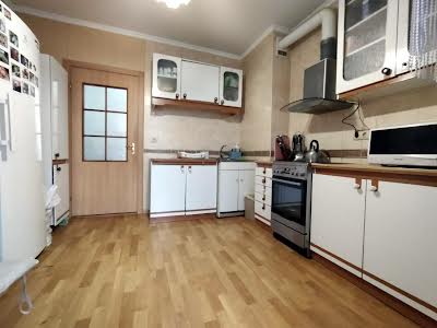 квартира за адресою Петра Григоренка просп., 18а