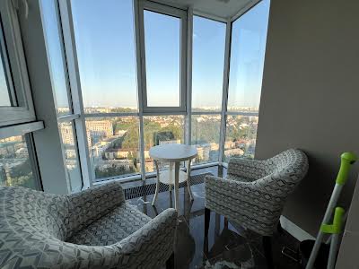 квартира по адресу Андрея Верхогляда ул. (Михайла Драгомирова), 9