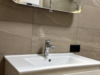 квартира за адресою Митрополита Василя Липківського вул. (Урицького), 38-А