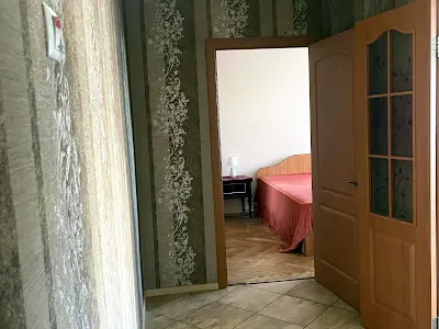 квартира за адресою Героїв полку 