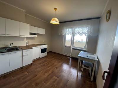 квартира за адресою Київ, Балтійський пров., 5