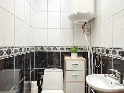 квартира за адресою Золотоворітська вул., 4