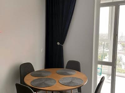 квартира за адресою Миколи Гулака вул., 4