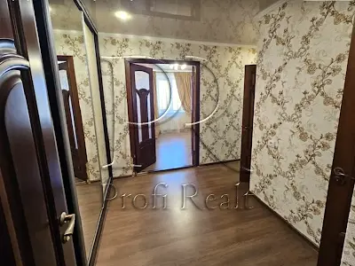 квартира за адресою Симиренка вул., 1-Г