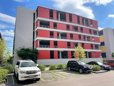 квартира за адресою Регенераторна вул., 4 к1