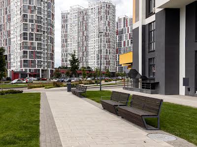 квартира за адресою Київ, Микільсько-Слобідська вул., 15