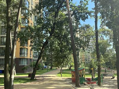 квартира за адресою Анатолія Петрицького вул., 17-А