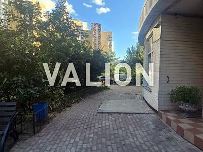 квартира за адресою Анни Ахматової вул., 45