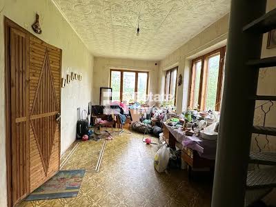 будинок за адресою Єдності