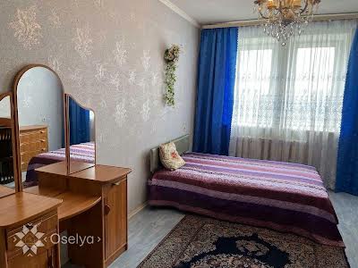 квартира за адресою Верховної Ради бульв., 21-Б