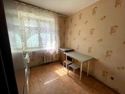 квартира за адресою Стратегічне шосе (Науки), 17