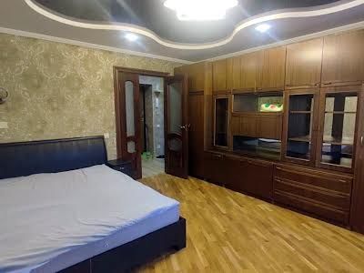 квартира за адресою Петра Григоренка просп., 38