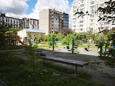 квартира за адресою Європейська вул. (Жовтнева), 34-Б