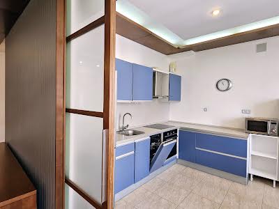 квартира за адресою Панаса Мирного вул., 8