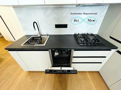 квартира за адресою с. Софіївська борщагівка, Мартинова просп., 30
