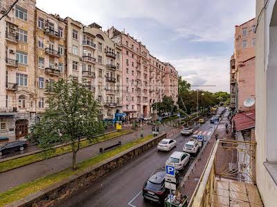 квартира за адресою Антоновича вул. (Горького), 9