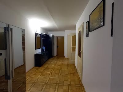 квартира за адресою Валерія Лобановського просп. (Червонозоряний), 14