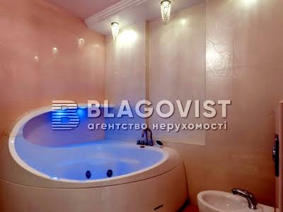 квартира по адресу Почайнинская ул., 70