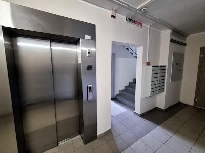 квартира за адресою Стеценка вул., 75