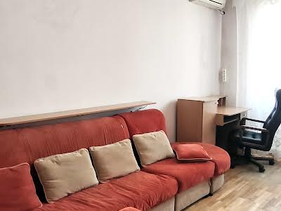 квартира по адресу Героев Днепра ул., 42-Б
