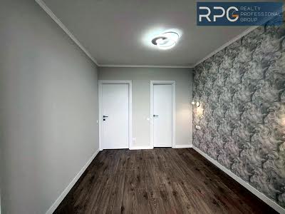 квартира за адресою смт. Чабани, Одеське шосе, 16
