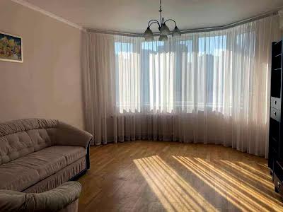 квартира за адресою Миколи Бажана просп., 14