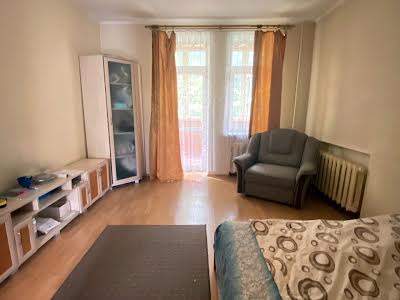 квартира за адресою Митрополита Василя Липківського вул. (Урицького), 16