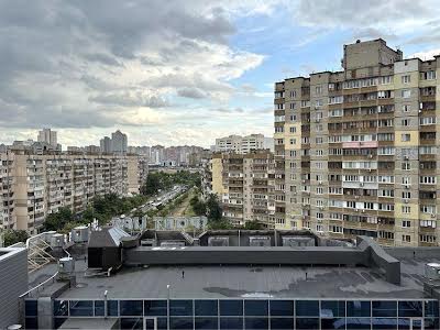 квартира за адресою Драгоманова вул., 40 Е