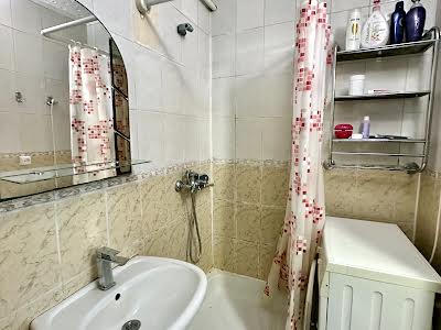 квартира за адресою Київ, Олени Теліги вул., 55