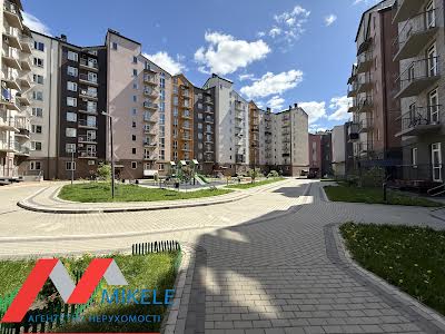квартира по адресу Героїв Крут ул., 12