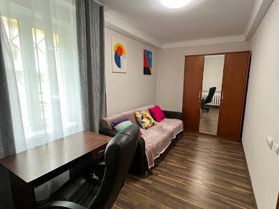 квартира за адресою Київ, Тампере вул., 15