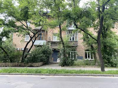 квартира по адресу Катерини Білокур ул., 8