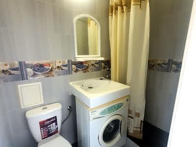 квартира за адресою с. Петропавлівська борщагівка, Комарова вул., 38