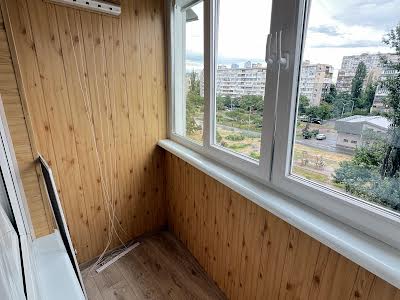 квартира по адресу Амвросия Бучмы бульв., 8