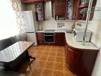 квартира за адресою Лук'янівська вул., 63