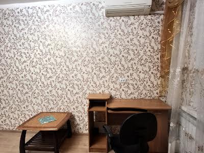 квартира за адресою Олександра Мишуги вул., 1/4