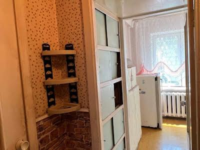 квартира за адресою Празька вул., 27
