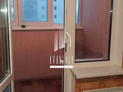 квартира по адресу Софии Русовой ул., 3