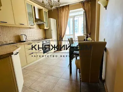 квартира за адресою Дніпровська набережна вул., 1-А