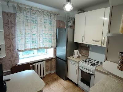 квартира по адресу Братів Зерових ул. (Червонопартизанська), 25