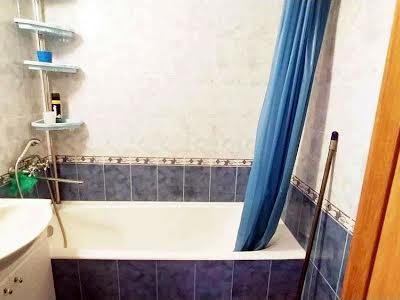 квартира за адресою Захарівська вул., 2