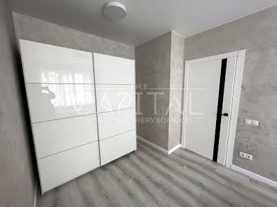квартира за адресою Соборна вул., 105в