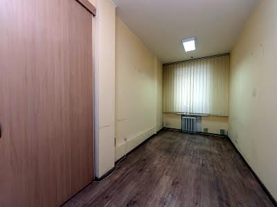 коммерческая по адресу Круглоуниверситетская ул., 4