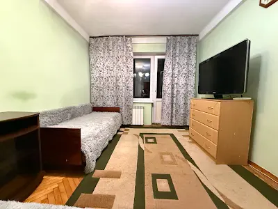 квартира за адресою Ірини Бекешкіної вул. (Генерала Карбишева), 10