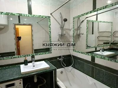 квартира за адресою Євгена Харченка вул. (Леніна), 23