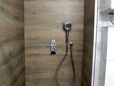квартира за адресою Митрополита Василя Липківського вул. (Урицького), 38