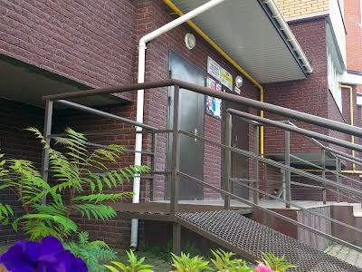 квартира за адресою Ірпінь, Миколи Сингаївського вул. (Ново-Оскольська), 10